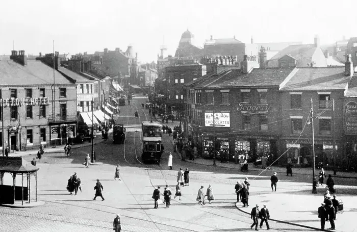 Framed Print : Rochdale Centre and Drake Street early 1900s Framed Print : Rochdale Centre and Drake Street early 1900s