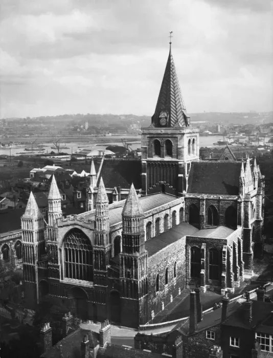 Framed Print : Rochester Cathedral Framed Print : Rochester Cathedral