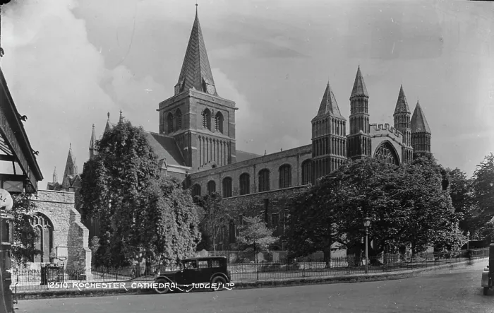 Framed Print : Rochester Cathedral Framed Print : Rochester Cathedral