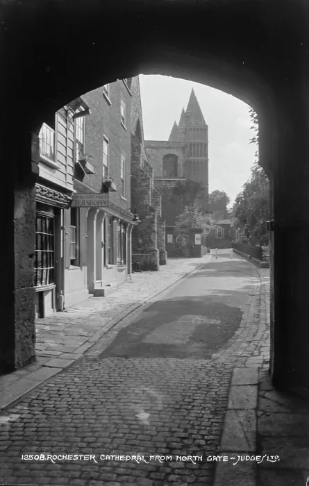 Framed Print : Rochester Cathedral from North Gate