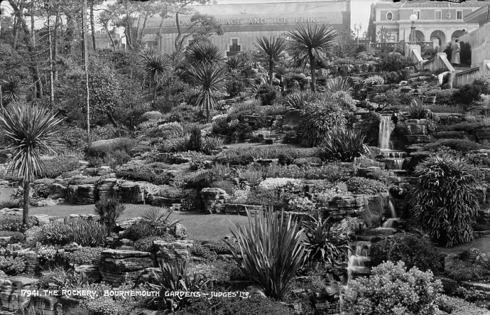 Framed Print : The Rockery, Bournemouth Gardens