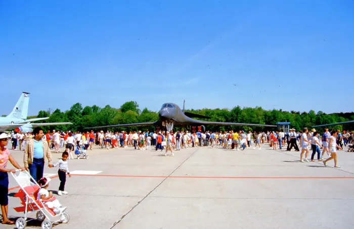 Framed Print : Rockwell B-1B Lancer Framed Print : Rockwell B-1B Lancer