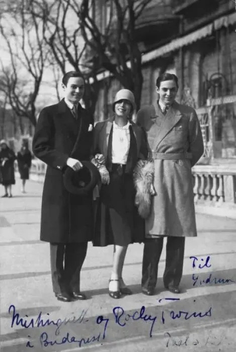 Framed Print : The Rocky Twins with Mistinguett in Budapest, ealry 1930s Framed Print : The Rocky Twins with Mistinguett in Budapest, ealry 1930s