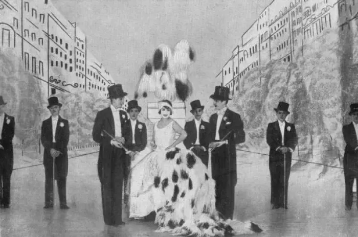 Framed Print : The Rocky Twins with Mistinguett in Paris Miss, 1929 Framed Print : The Rocky Twins with Mistinguett in Paris Miss, 1929