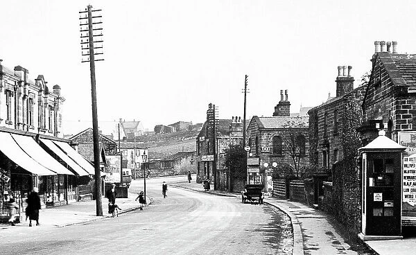Rodley Town Street early 1900s
