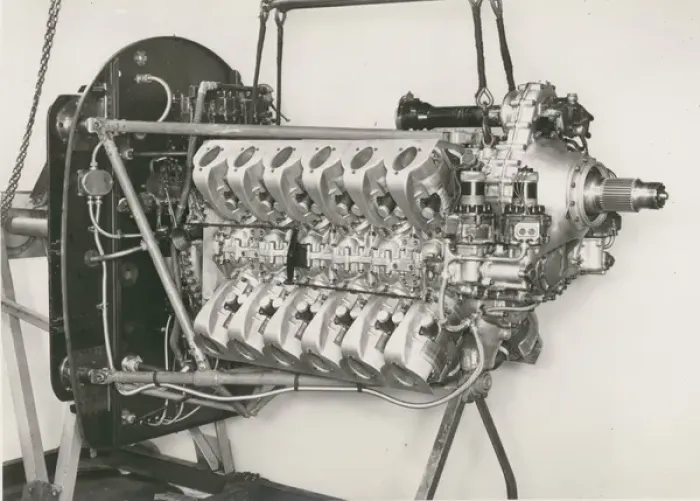 Framed Print : Rolls-Royce Exe 24-cylinder, air-cooled, X-block Framed Print : Rolls-Royce Exe 24-cylinder, air-cooled, X-block