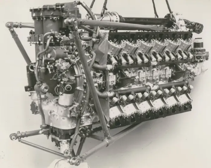 Framed Print : Rolls-Royce Exe 24-cylinder, air-cooled, X-block Framed Print : Rolls-Royce Exe 24-cylinder, air-cooled, X-block