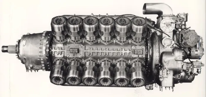 Framed Print : Rolls-Royce Pennine 24-cylinder, air-cooled, X-block Framed Print : Rolls-Royce Pennine 24-cylinder, air-cooled, X-block