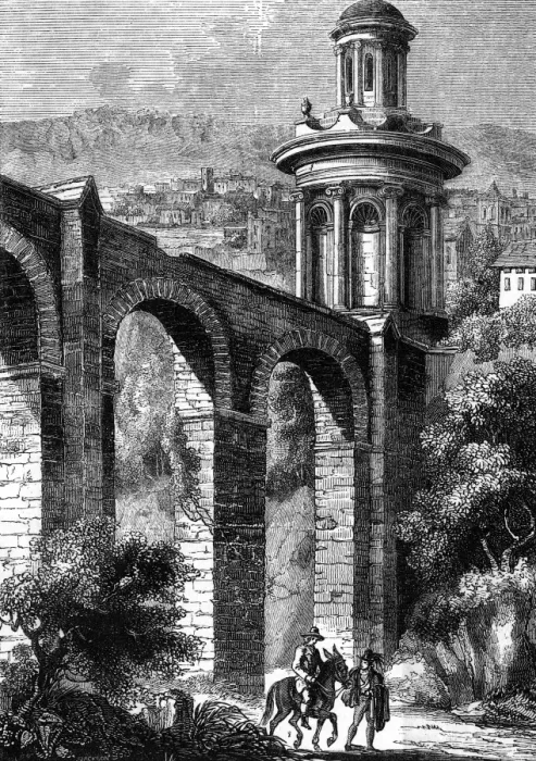 Framed Print : Roman aqueduct at Evora, Portugal Framed Print : Roman aqueduct at Evora, Portugal