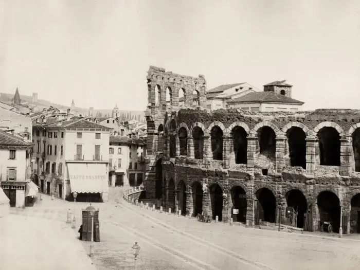 Framed Print : The Roman Arena in Verona, Italy Framed Print : The Roman Arena in Verona, Italy