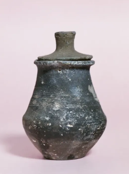 Framed Print : Roman Art. Spain. Small cylindrical terracotta pot. Date unk Framed Print : Roman Art. Spain. Small cylindrical terracotta pot. Date unk