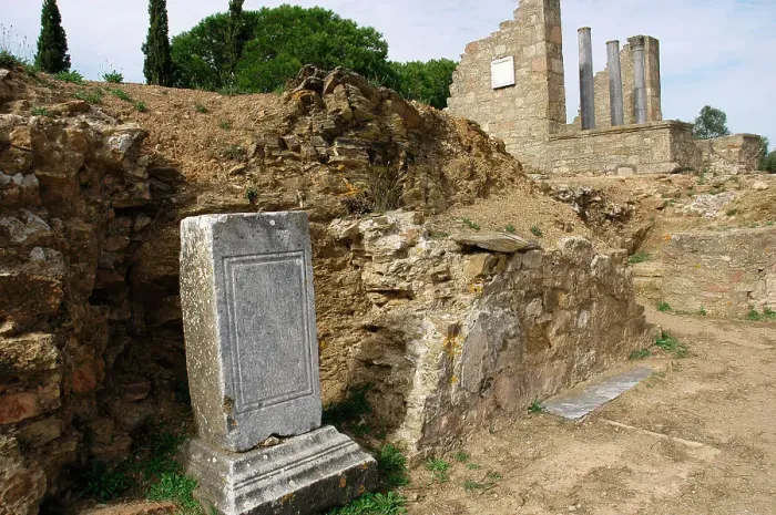 Framed Print : Roman city of Mirobriga. Remains of the Forum Framed Print : Roman city of Mirobriga. Remains of the Forum