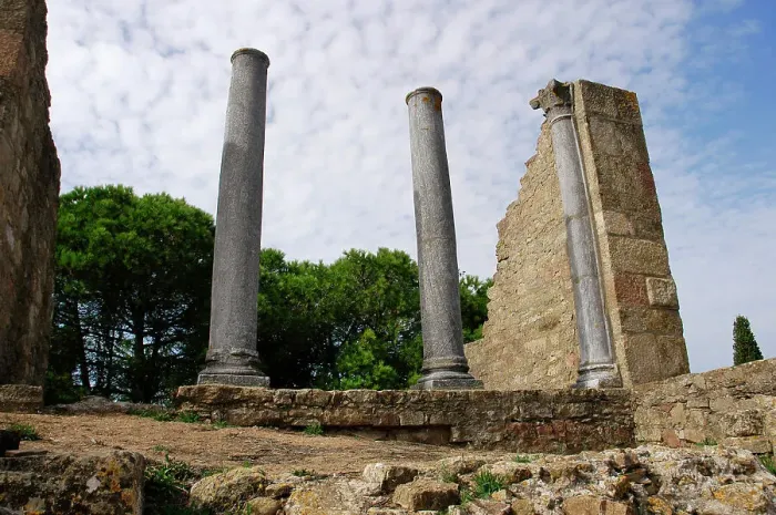 Framed Print : Roman city of Mirobriga. Remains of the Forum Framed Print : Roman city of Mirobriga. Remains of the Forum