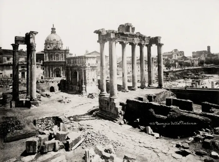 Framed Print : Roman ruins in the Forum, Rome, Italy Framed Print : Roman ruins in the Forum, Rome, Italy