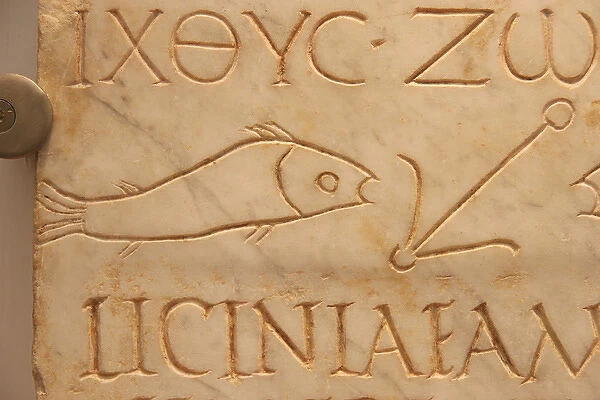 Roman tombstone with Christian iconography. Amias Licinia de