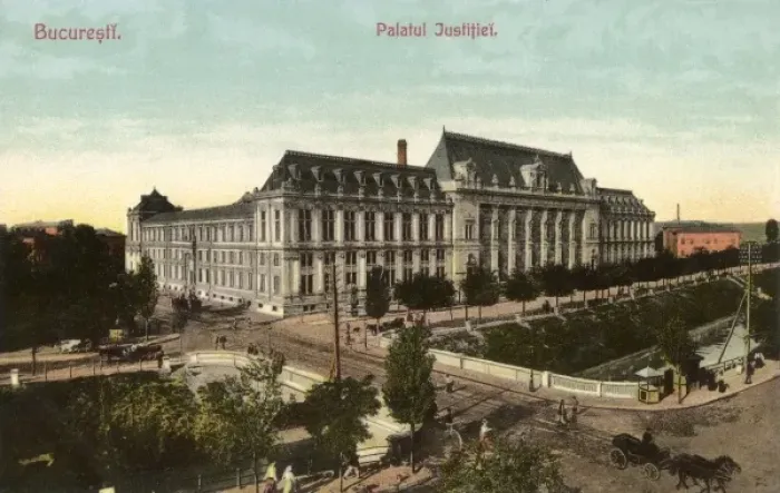 Framed Print : Romania - Bucharest - Palace of Justice Framed Print : Romania - Bucharest - Palace of Justice