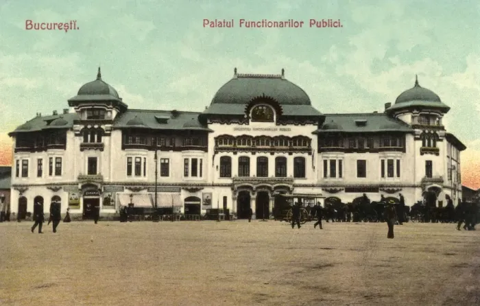 Framed Print : Romania - Bucharest - Public Servants Palace Framed Print : Romania - Bucharest - Public Servants Palace