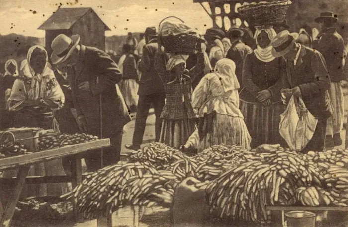 Framed Print : Romanian food market Framed Print : Romanian food market