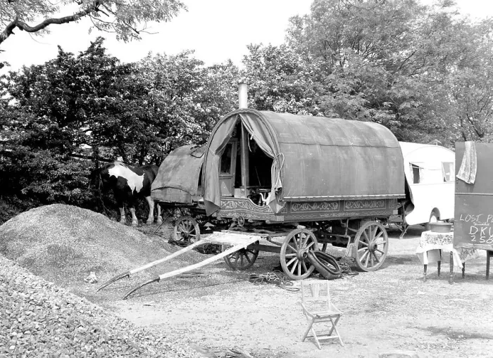 Framed Print : Romany caravan Framed Print : Romany caravan