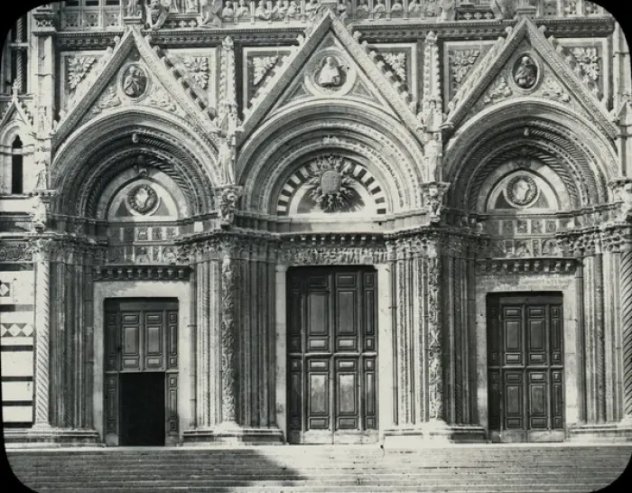 Framed Print : Rome, Italy - The Three Porches, Siena Framed Print : Rome, Italy - The Three Porches, Siena