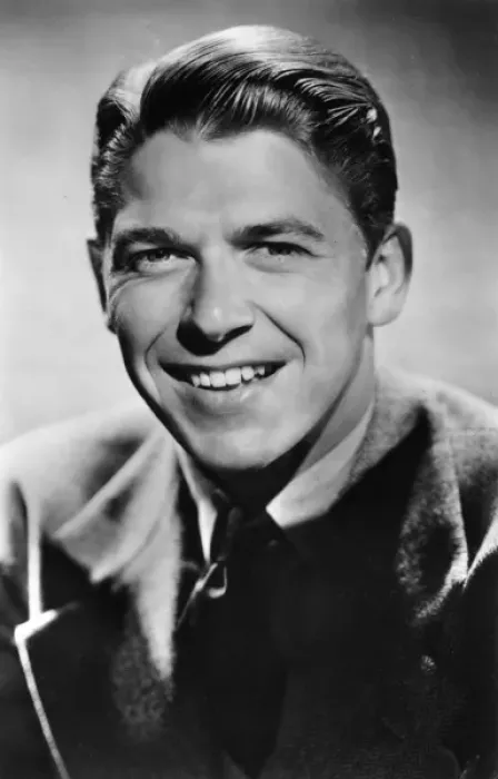 Framed Print : Ronald Reagan / Warner Framed Print : Ronald Reagan / Warner