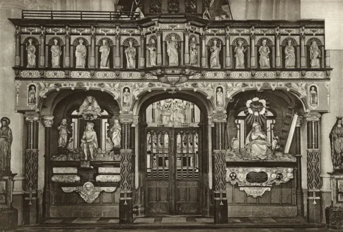 Framed Print : Rood screen in parish church, Nieuport, Belgium Framed Print : Rood screen in parish church, Nieuport, Belgium