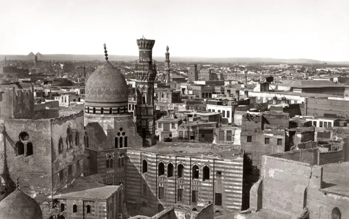 Framed Print : Rooftop view of Cairo towrds the Pyramids, Egypt Framed Print : Rooftop view of Cairo towrds the Pyramids, Egypt