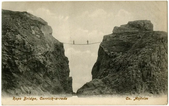 Framed Print : Rope Bridge, Carrick-a-rede, County Antrim, Northern Ireland Framed Print : Rope Bridge, Carrick-a-rede, County Antrim, Northern Ireland