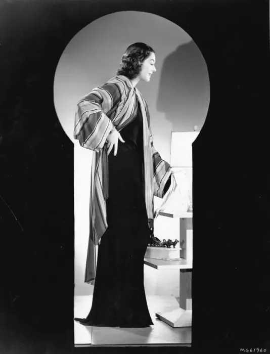 Framed Print : Rosalind Russell in Live, Love and Learn (1937) Framed Print : Rosalind Russell in Live, Love and Learn (1937)