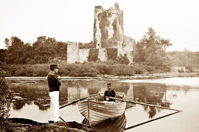 Framed Print : Ross Castle, Killarney, Ireland Framed Print : Ross Castle, Killarney, Ireland