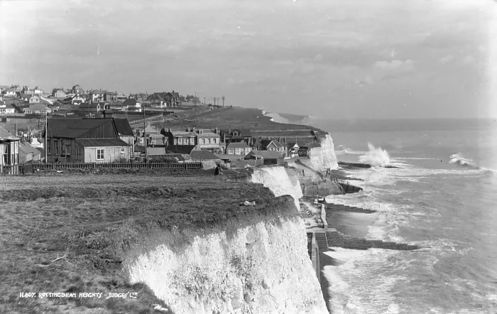 Framed Print : Rottingdean Heights Framed Print : Rottingdean Heights
