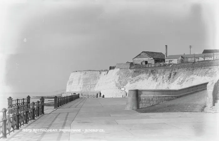 Framed Print : Rottingdean Promenade Framed Print : Rottingdean Promenade