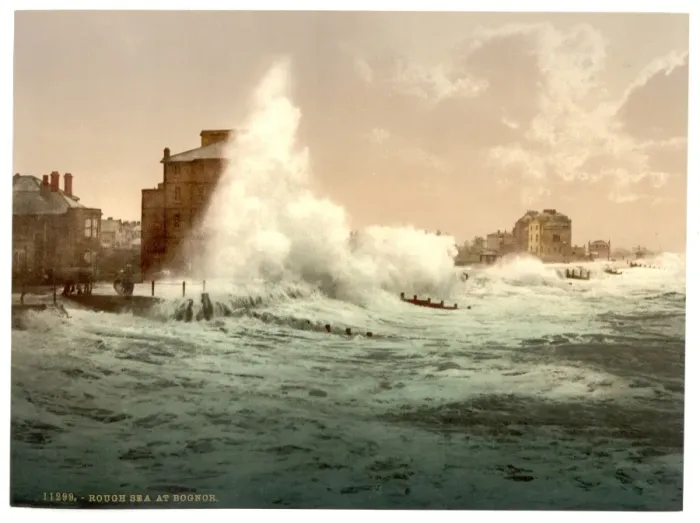 Framed Print : Rough sea, Bognor, England Framed Print : Rough sea, Bognor, England