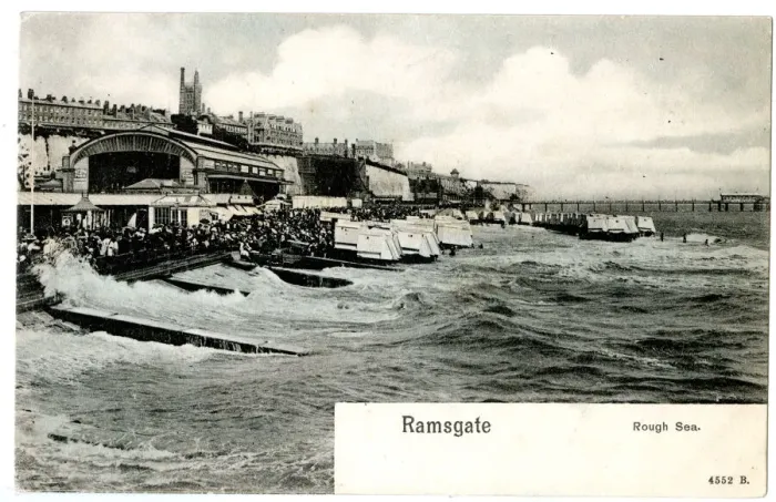 Framed Print : Rough sea at Ramsgate, Kent