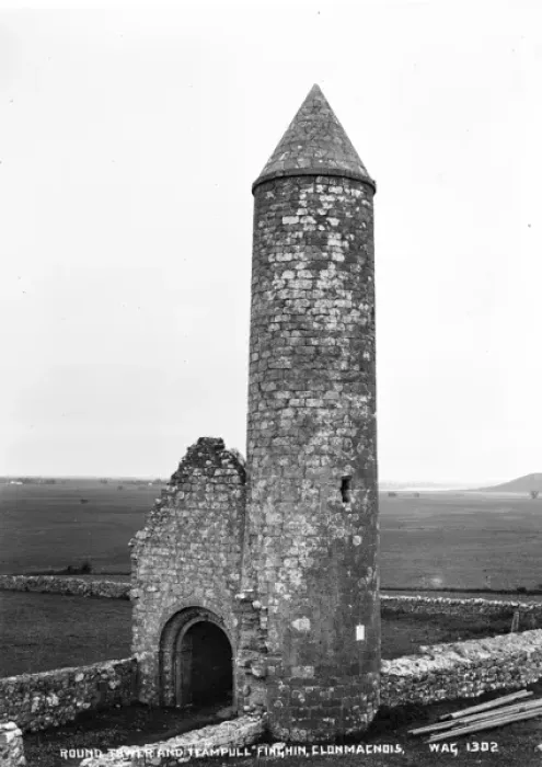 Framed Print : Round Tower and Teampull, Finghin, Clonmacnois Framed Print : Round Tower and Teampull, Finghin, Clonmacnois