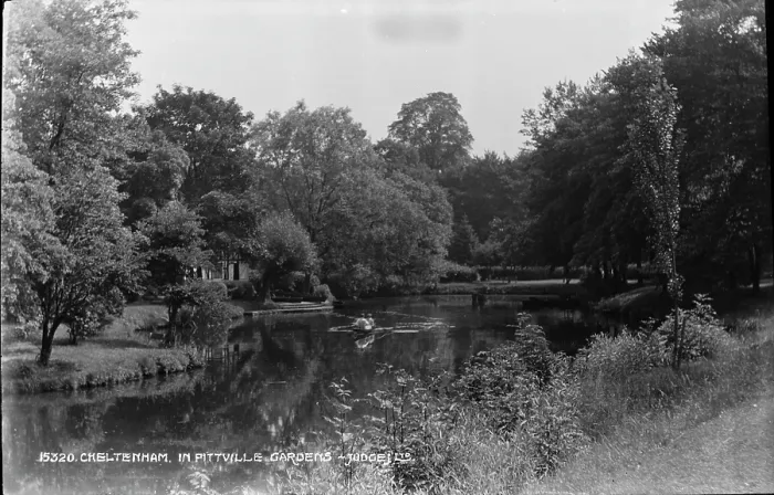 Framed Print : Rowing in Pittville Gardens Framed Print : Rowing in Pittville Gardens