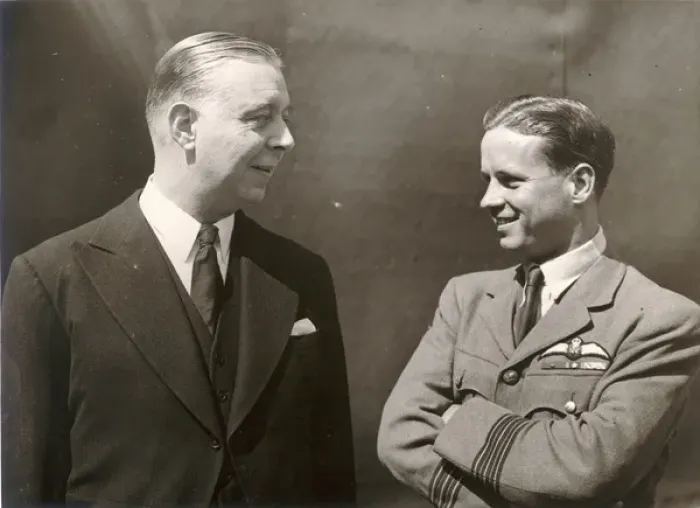 Framed Print : Roy Chadwick, left, and Wg Cdr Guy Gibson Framed Print : Roy Chadwick, left, and Wg Cdr Guy Gibson