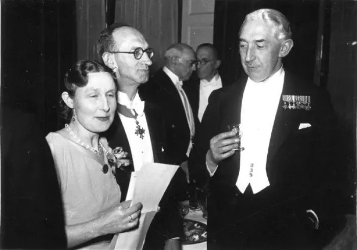 Framed Print : The Royal Aeronautical Society held a dinner at No. 4 Ham? Framed Print : The Royal Aeronautical Society held a dinner at No. 4 Ham?