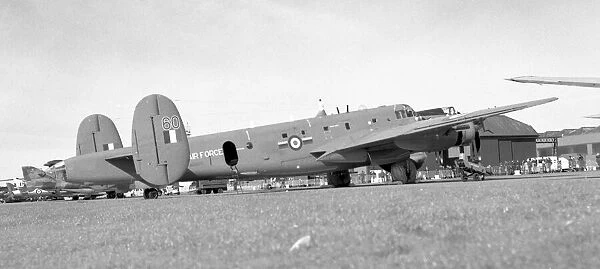 Royal Air Force - Avro Shackleton AEW. 2 WR960 Dougal