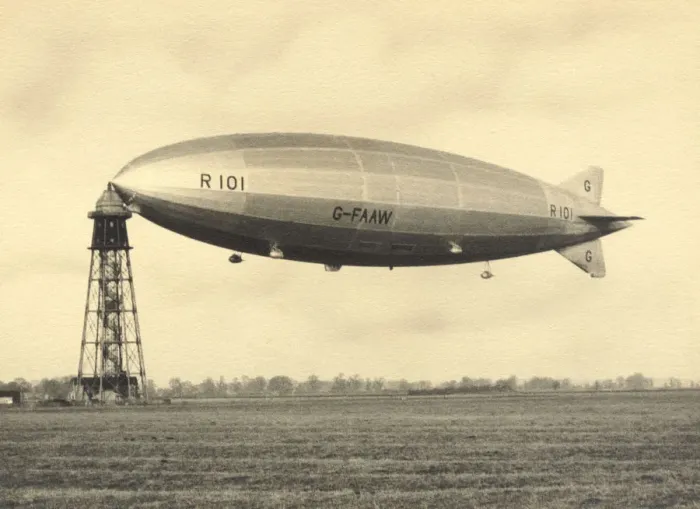 Framed Print : Royal Airship Works R-101 Framed Print : Royal Airship Works R-101