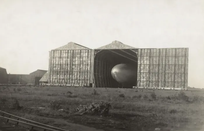 Framed Print : Royal Airship Works R-38 ZR-2 Framed Print : Royal Airship Works R-38 ZR-2