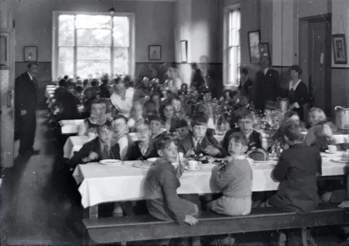 Framed Print : Royal Albert Orphanage, Bagshot, Surrey - dining room Framed Print : Royal Albert Orphanage, Bagshot, Surrey - dining room