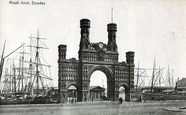 Royal Arch or Victoria Arch, Dundee, Scotland