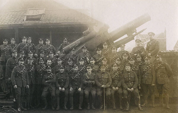 Royal Artillery with gun, WW1
