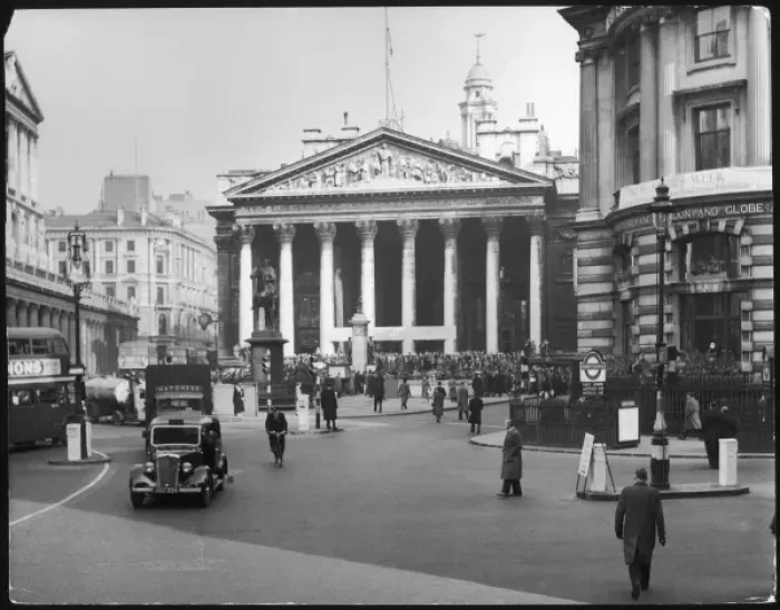 Framed Print : Royal Exchange 1950S Framed Print : Royal Exchange 1950S