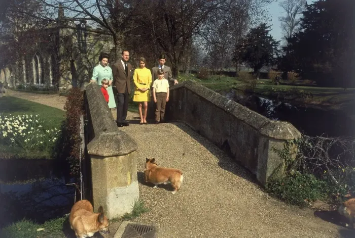 Framed Print : Royal family at Windsor, 1968 Framed Print : Royal family at Windsor, 1968