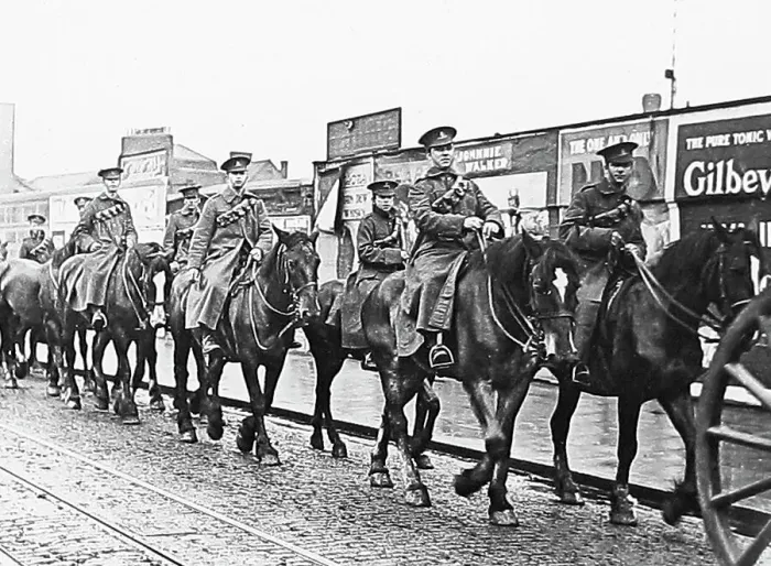 Framed Print : Royal Field Artillery with commandeered horse during WW1 Framed Print : Royal Field Artillery with commandeered horse during WW1