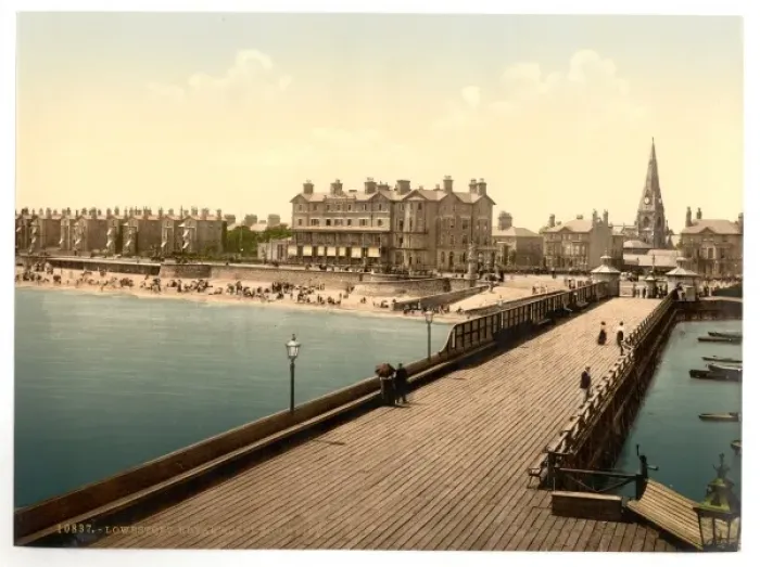 Framed Print : Royal Hotel from pier, Lowestoft, England