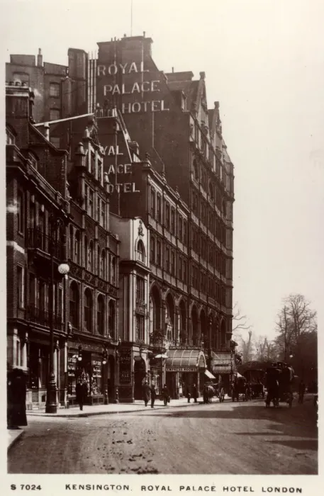 Framed Print : Royal Palace Hotel, Kensington, SW London Framed Print : Royal Palace Hotel, Kensington, SW London
