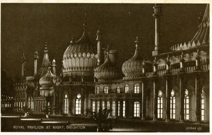 Framed Print : Royal Pavilion at Night, Brighton, Sussex Framed Print : Royal Pavilion at Night, Brighton, Sussex